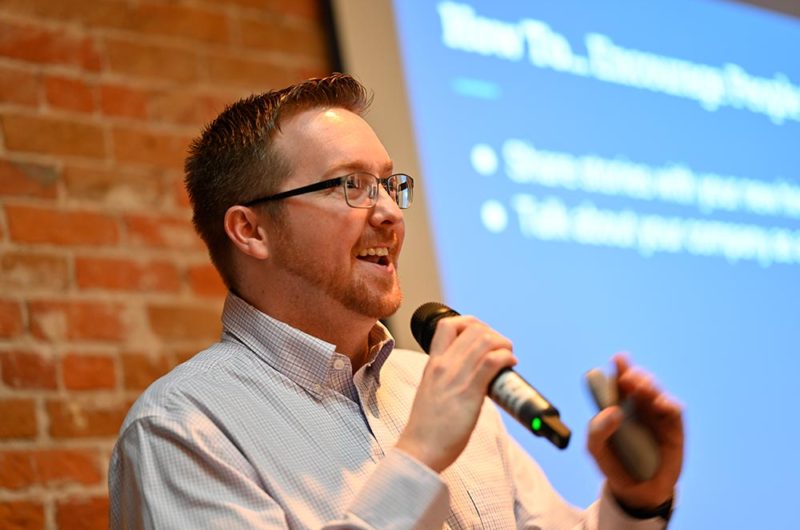 Bobby Powers Speaking1